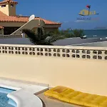 فيلة Bonita كوراليهو
